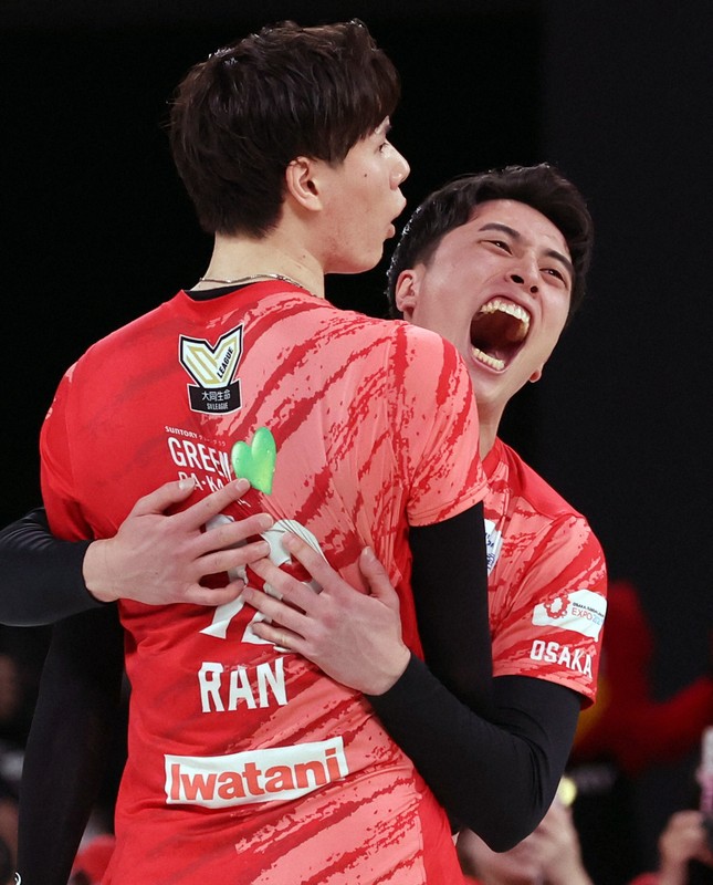 バレー推し：サントリーがジェイテクトに先勝 バレーSVリーグ男子決勝
