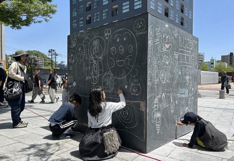 多彩な作品／創作の様子見学／マーケット 「門司港アート