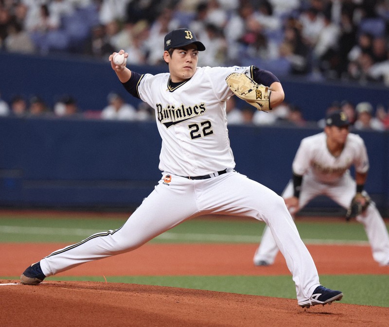 focus プロ野球：「中4日ならいつでも」鉄腕・九里亜蓮がオリックスに