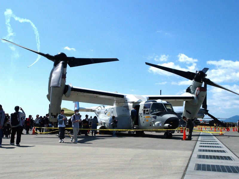 米軍岩国基地、一般開放で13万人 フレンドシップデー、オスプレイも