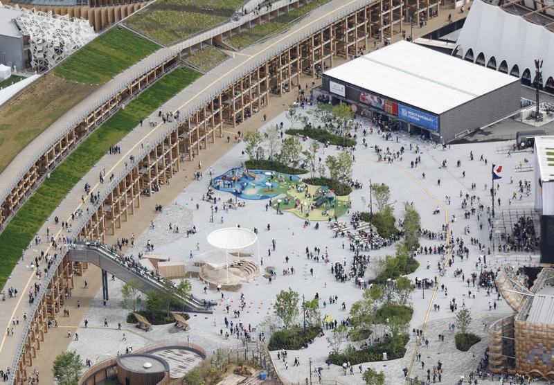 大阪・関西万博 GW最終日の様子を空から [写真特集1/12] | 毎日新聞