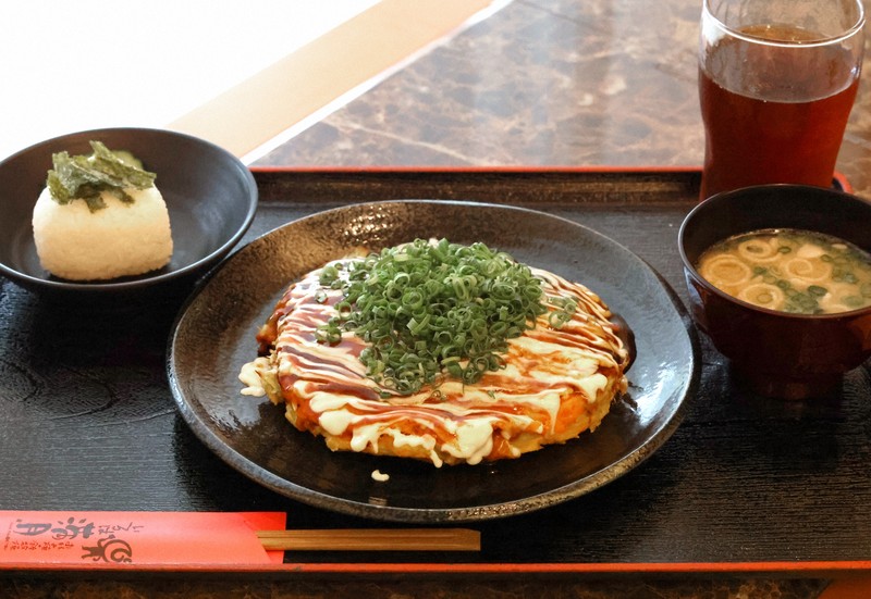 礫川亭永理　風流十二月芸者名取合 坂東お梅、ふじやお縫、野塩松 礫川亭永理 風流十二月芸者名取合 坂東お梅、ふじや