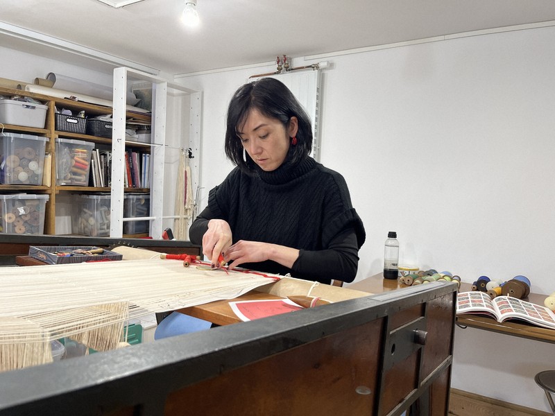 海を渡った織物職人が橋渡し 「雲の上」のジブリとつなげた縁 | 毎日新聞