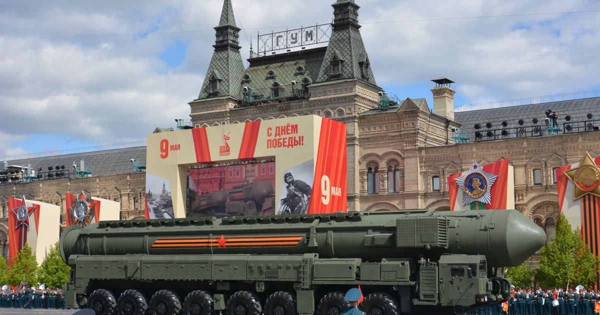 ⊞ドイツ軍＊拡張型３連略綬（実物） 0c10.jpg?1