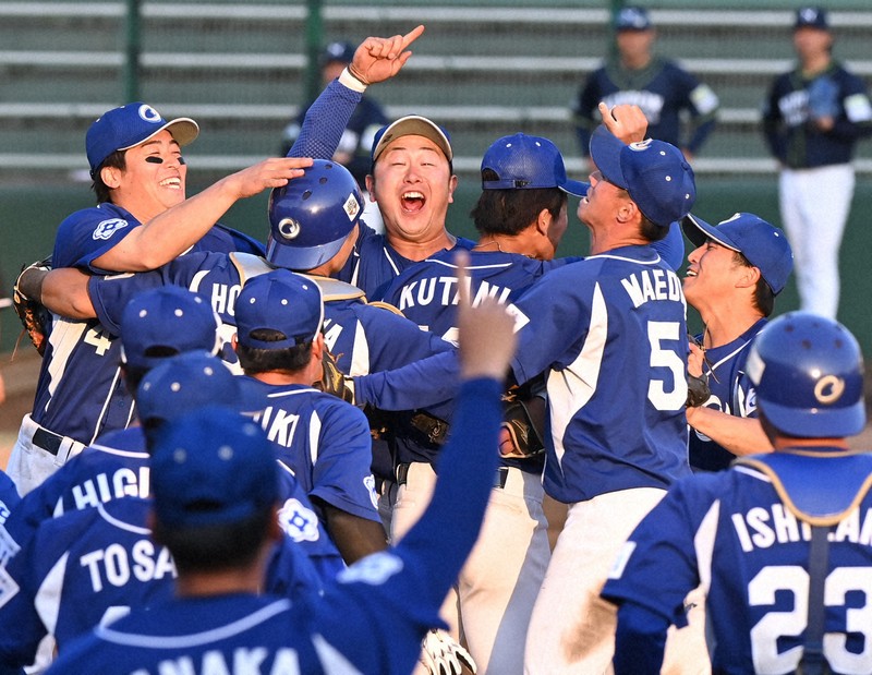 王子が日本選手権へ JABA九州大会で初優勝 社会人野球 [写真特集1/10