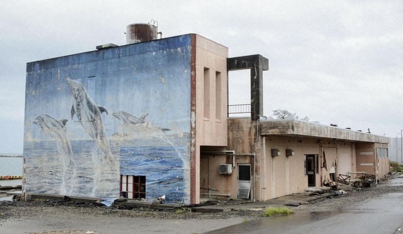 能登地震1．1：珠洲に形残して 「さいはてのキャバレー」 市民ら市に