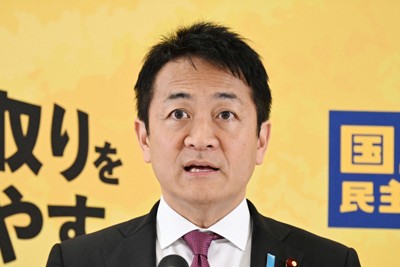 記者会見で発言する国民民主党の玉木雄一郎代表＝衆院第1議員会館で2025年5月13日午前10時半、平田明浩撮影
