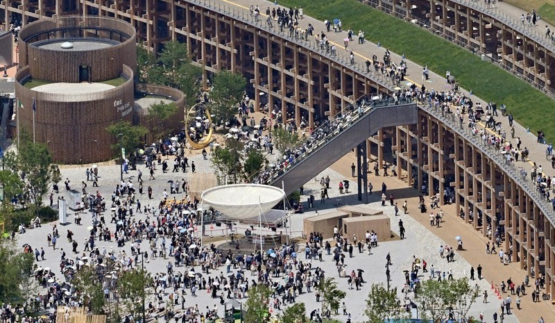 EXPO2025大阪・関西：万博1カ月、客261万人 GW伸びず、1日15万