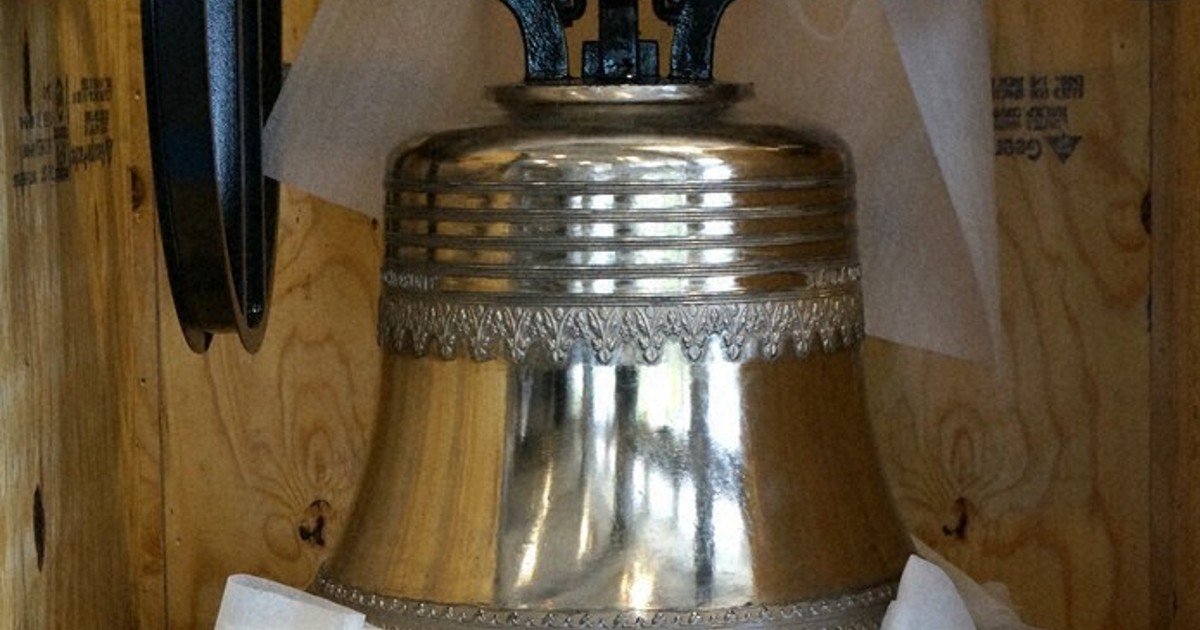 平和祈る鐘、共鳴再び 被爆で大破、浦上天主堂に復元 長崎に心寄せ、米