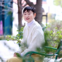 漫画家の細川貂々さん＝兵庫県宝塚市で2025年3月7日、梅田麻衣子撮影
