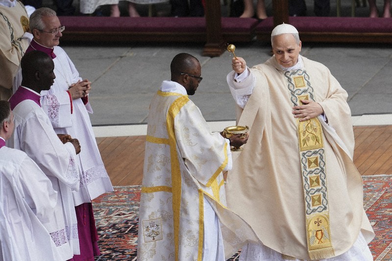 毎小ニュース：国際 ローマ教皇就任 「団結を」 | 毎日新聞