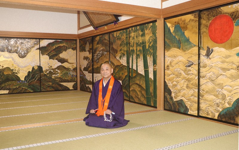 細川元首相作、ふすま絵 「空海の旅を主題」32面 高野・総持院、来月