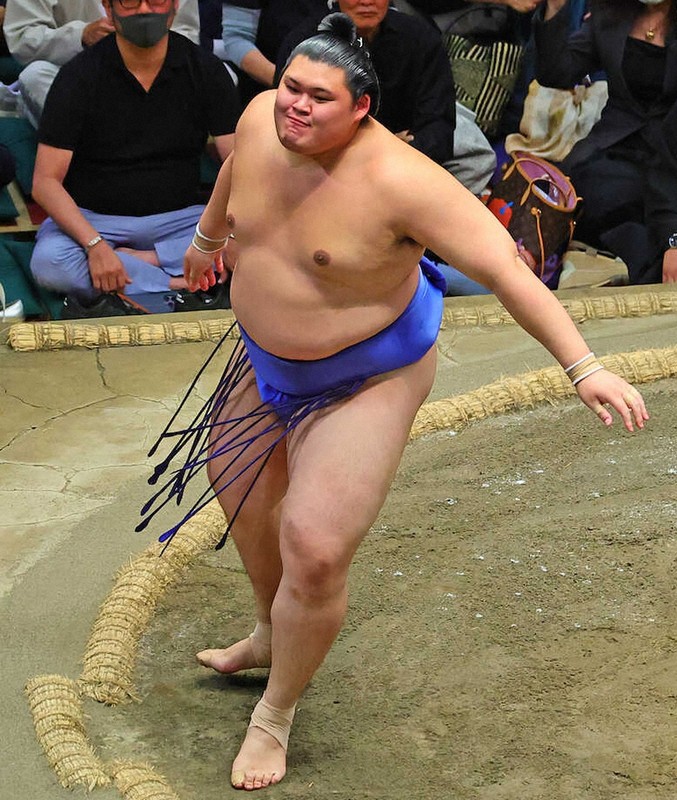 大の里、横綱昇進確実!!史上最速13場所 師匠・稀勢の里以来8年