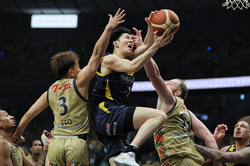 バスケ Bリーグ【決勝】宇都宮（vs 琉球）① hqdefault.jpg