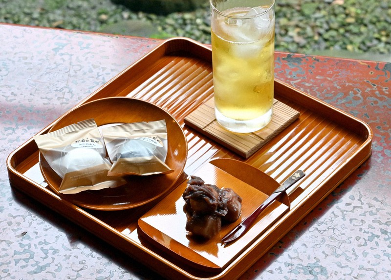 本因坊戦第2局 午前のおやつは能代名物「志んこ」 機運盛り上げ | 毎日新聞