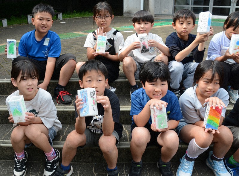 雲仙・普賢岳大火砕流から34年 児童が慰霊の“灯”作り 南島原 ／長崎