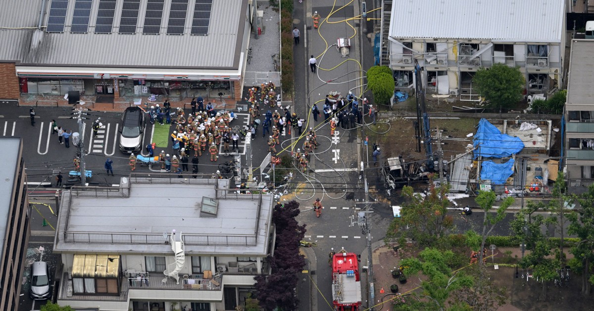 東京・江戸川区で火災 男性6人けが 工事現場でトラック燃えたか | 毎日新聞