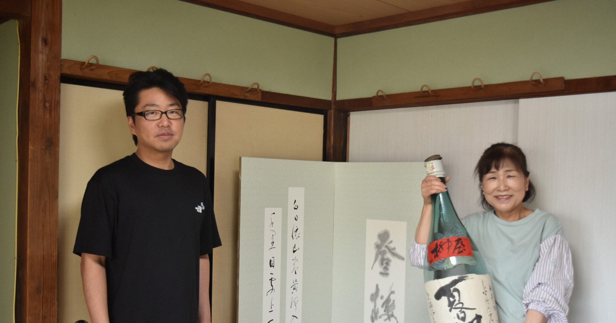 若手書家の作品集めた「書5人展」始まる　高知・柳屋旅館