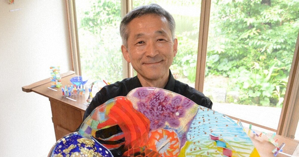 ガラス100点、輝く模様 松江のギャラリー 神田さん作品展 ／島根