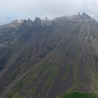 世界で最も新しい山