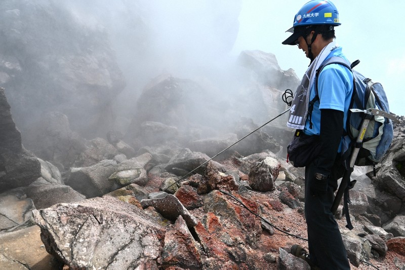 世界で最も新しい山