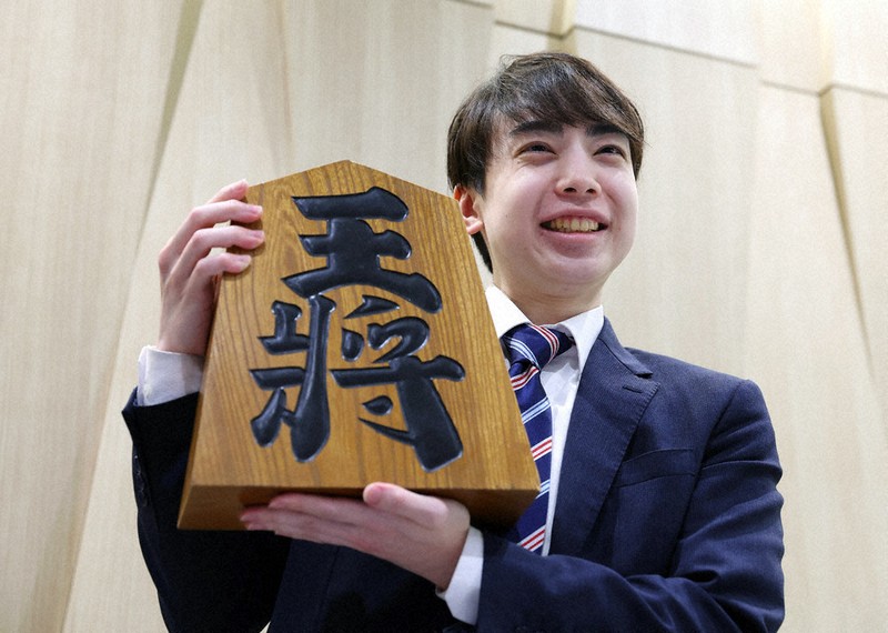 囲碁・将棋スペシャル：将棋 斉藤新四段・自戦記 鬼門越え連勝街道へ