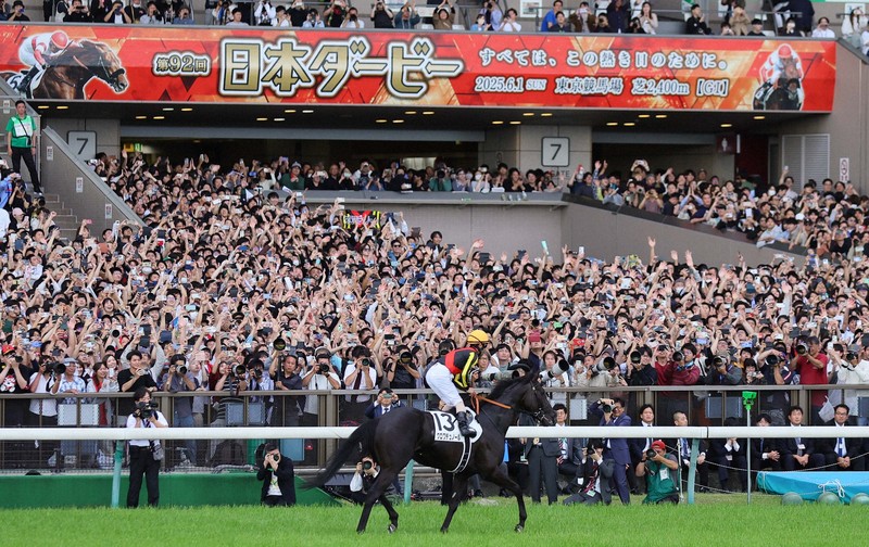 競馬「日本ダービー」 制したのは北村友一騎乗のクロワデュノール