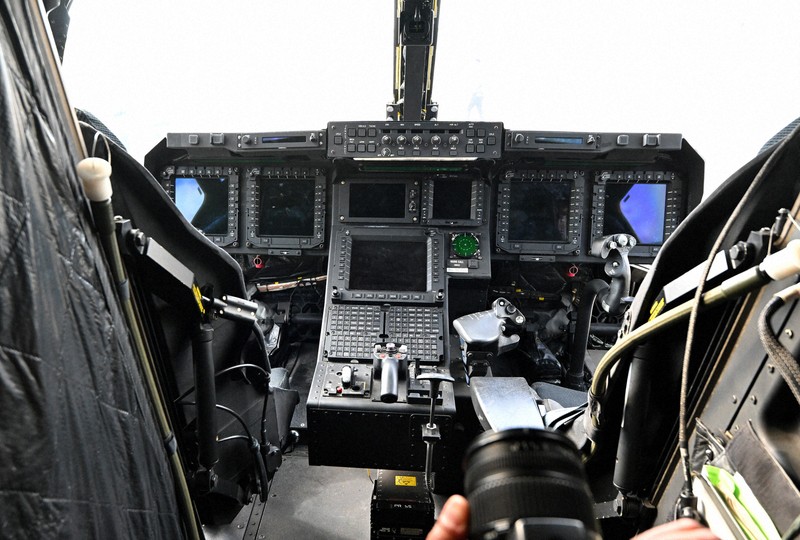 陸上自衛隊のオスプレイに体験搭乗 特徴の「飛行モード」の転換も体感