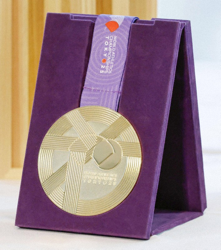 世界陸上：世界陸上メダル 東京をデザイン 開幕まで100日 | 毎日新聞