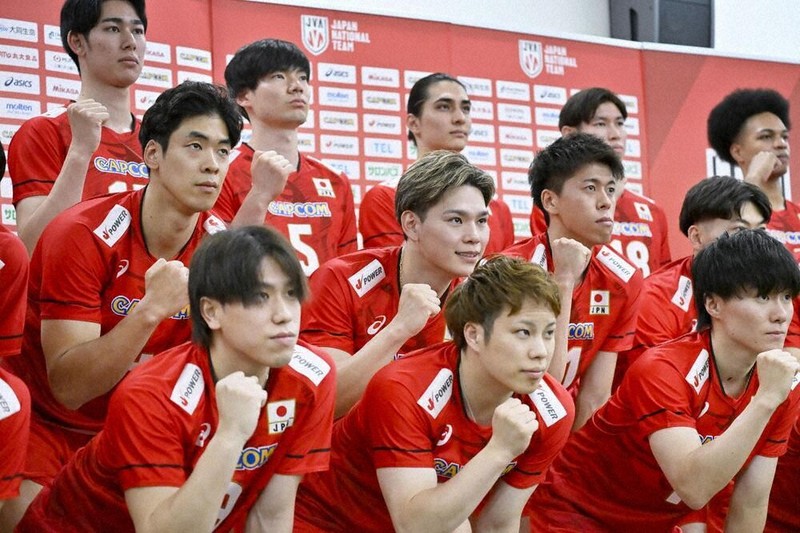 バレーボール：五輪へ「勇往邁進」 バレー日本男子始動 | 毎日新聞