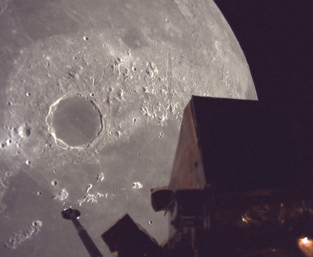 Private lunar lander from Japan crashes into moon in failed