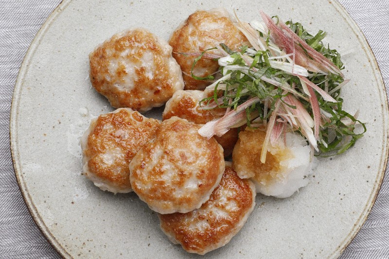 きょうもおいしく：吉田愛さんのおかず＆おつまみ 薬味つくね 暑い季節