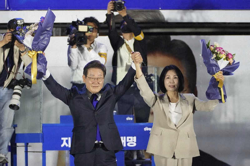 15歳のニュース 進歩系「共に民主党」3年ぶり政権奪還 李さん勝利 韓国