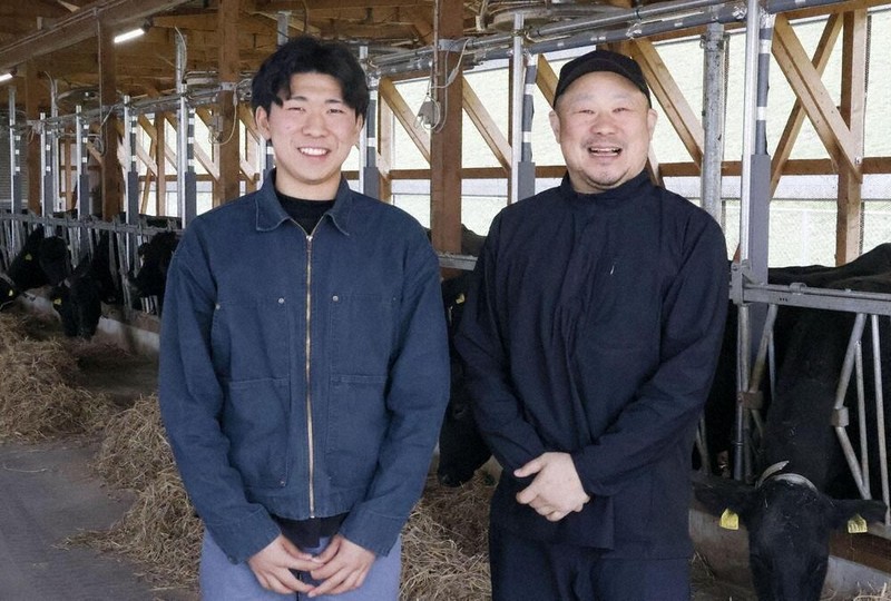 東日本大震災：福島第1原発事故 畜産で葛尾復興を 「牛屋」父と同じ道