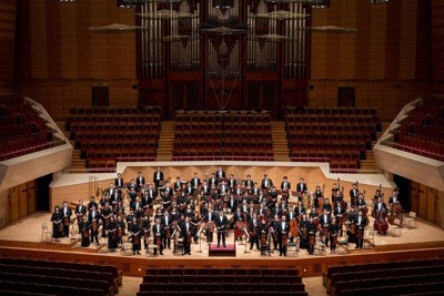 日本フィルハーモニー交響楽団©飯田耕治