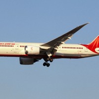 エア・インディアのボーイング787ドリームライナー＝イタリア・ミラノで2017年8月19日、ロイター