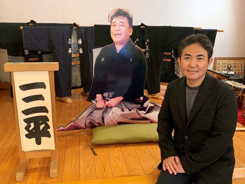 父・三平 知って、思って 初代生誕100年興行 浅草・20日まで 日替わり