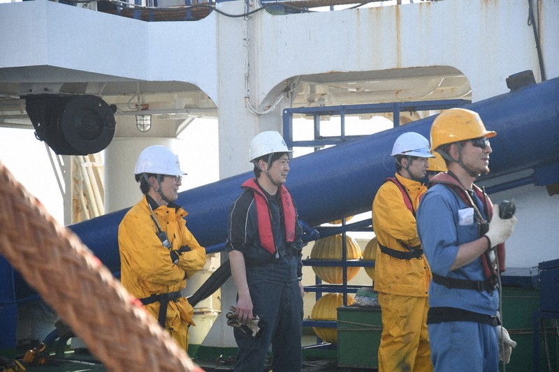 指令！海を探究せよ：超深海での探査を目指す | 毎日新聞