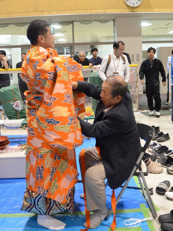 石見神楽、55年ぶりの万博 55頭の大蛇の舞「進化した姿見せる」 [写真