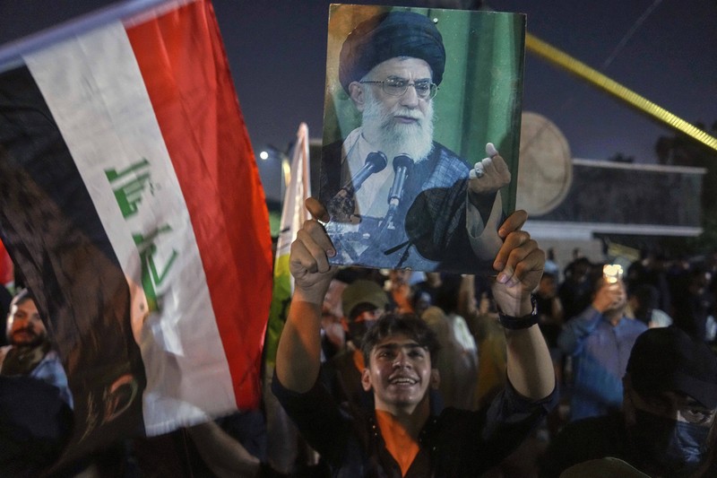 イスラエルが狙う？イラン最高指導者ハメネイ師 その人物像とは | 毎日新聞