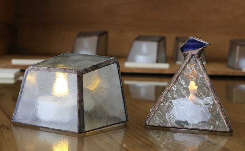 令和に輝く 昭和ガラス 郡山の老舗 会津若松でステンドグラス展 ／福島