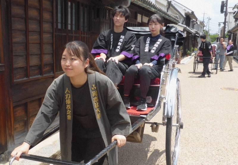 人力車で昭和初期に「タイムスリップ」 学生車夫が重伝建快走 奈良