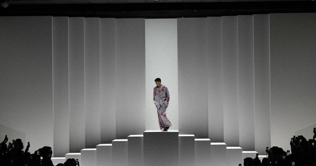 Dolce & Gabbana embrace wrinkled romance for spring-summer 2026