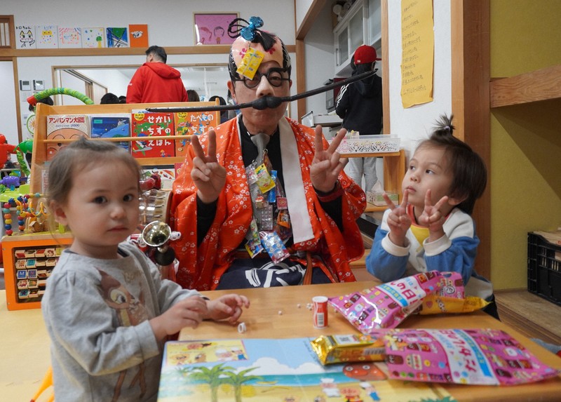 駄菓子で子どもを笑顔に」活動10年 夢は世界のDAGASHIへ | 毎日新聞