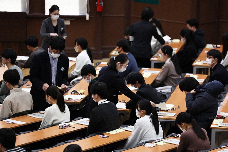 大学受験NOW：大学受験NOW 強気一転、安全志向に 新課程初