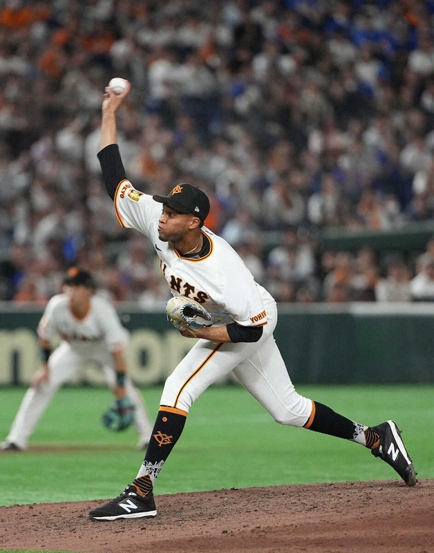 巨人 マルティネス 直筆NPB球 巨人・マルティネス 開幕30戦連続0封 NPB歴代3位浮上＆セ
