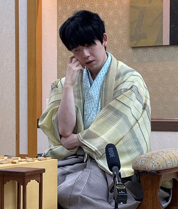 藤井聡太7冠が3連勝で棋聖戦6連覇 タイトル通算30期の大台に | 毎日新聞