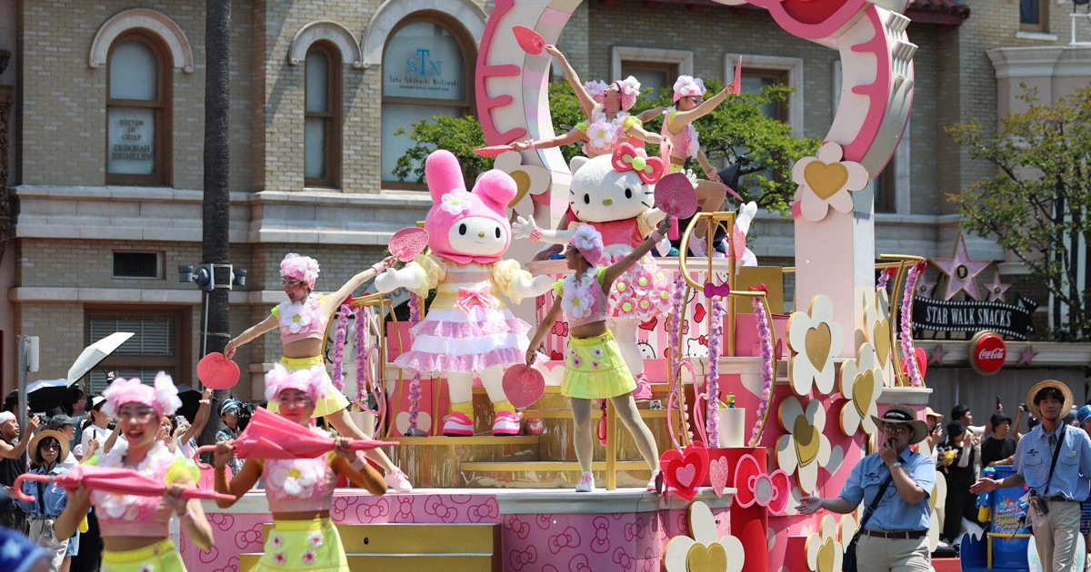 暑さも吹き飛ぶ USJの夏のイベント [写真特集10/19] | 毎日新聞