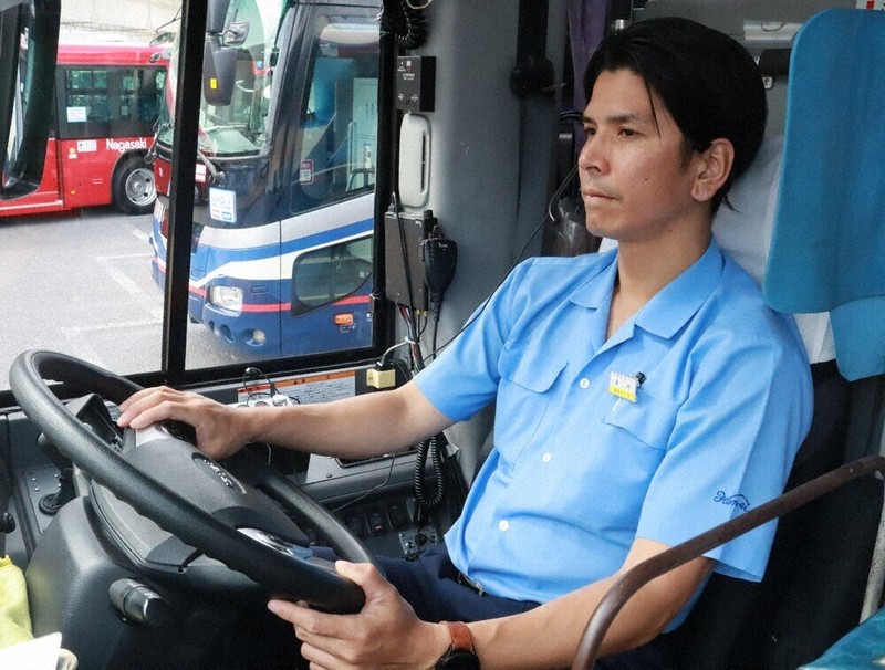 運転手もクールビズ 制帽着用を選択制に 県営バス ／長崎 | 毎日新聞