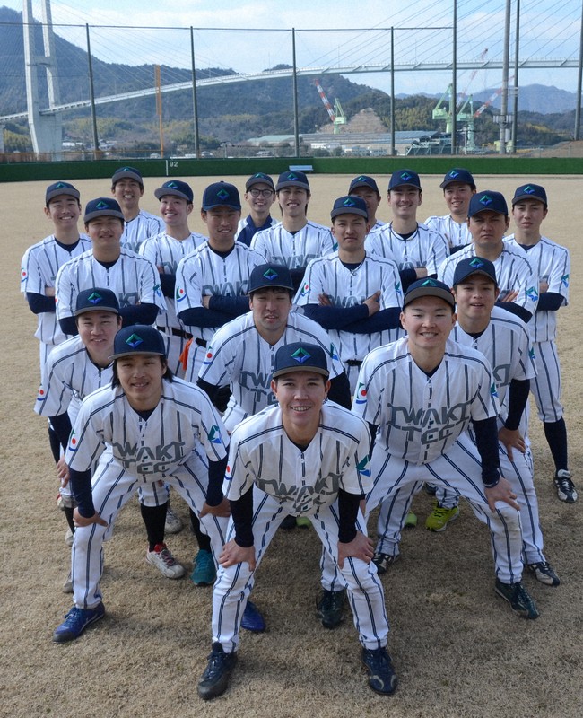 もっと社会人野球：JR四国、四国銀行が軸 離島の初出場チームも